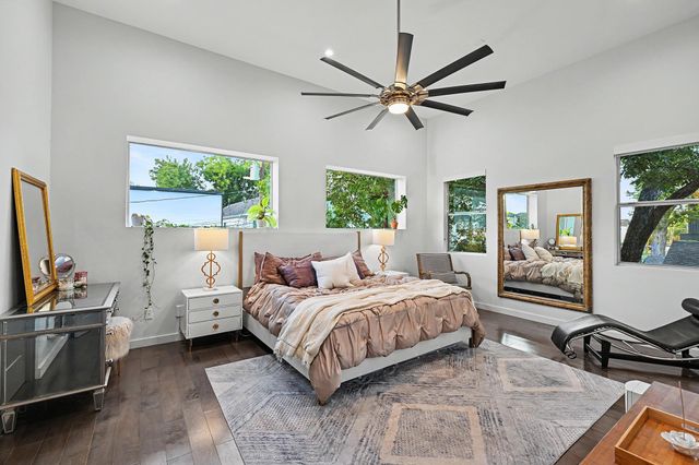 1106 E 27th Street, Houston, TX 77009