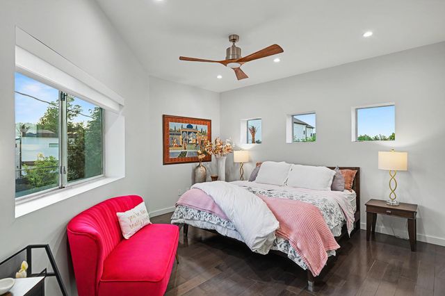 1106 E 27th Street, Houston, TX 77009