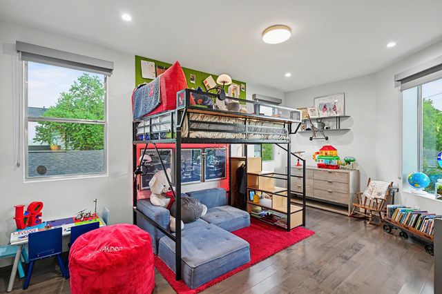 1106 E 27th Street, Houston, TX 77009