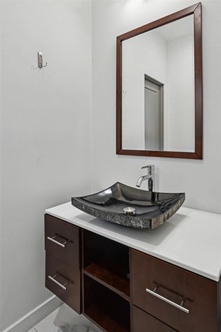 1106 E 27th Street, Houston, TX 77009