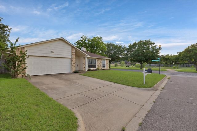7357 Channel View Drive, Fort Worth, TX 76133