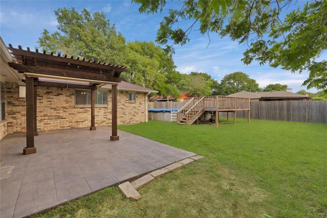 7357 Channel View Drive, Fort Worth, TX 76133