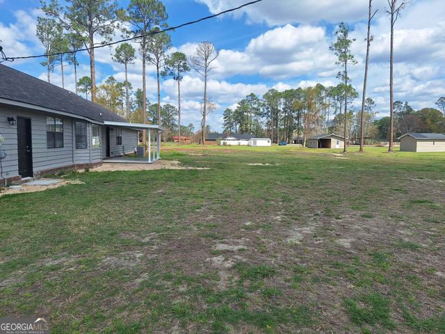 249 Satilla Church Road, Baxley, GA 31513