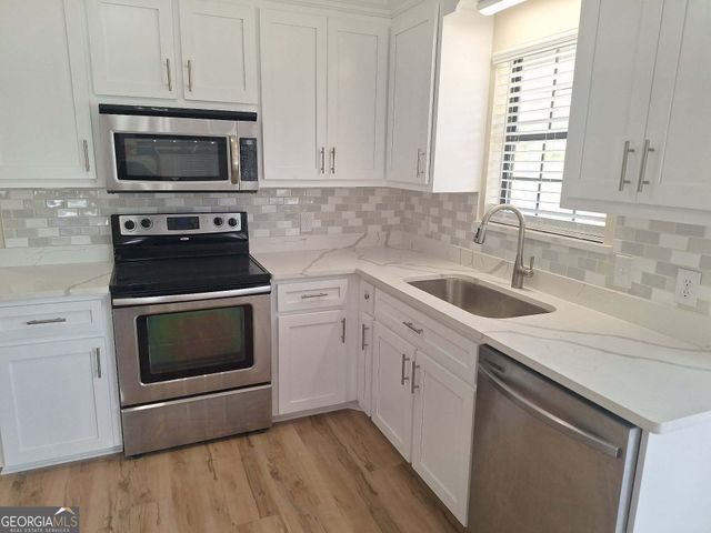 249 Satilla Church Road, Baxley, GA 31513