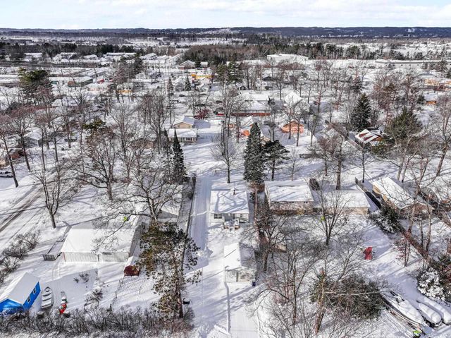 1229 Santo Street, Traverse City, MI 49686