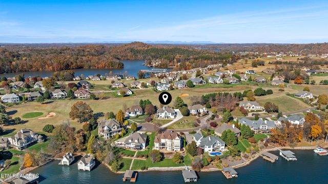 230 Big Water Drive, Vonore, TN 37885