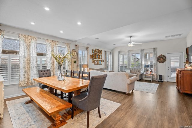 2040 Market, Schertz, TX 78154