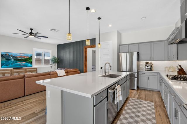 14178 W CALLE LEJOS --, Surprise, AZ 85387