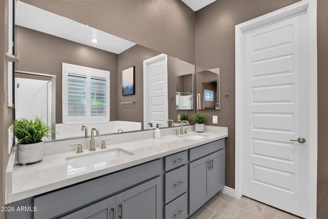 14178 W CALLE LEJOS --, Surprise, AZ 85387