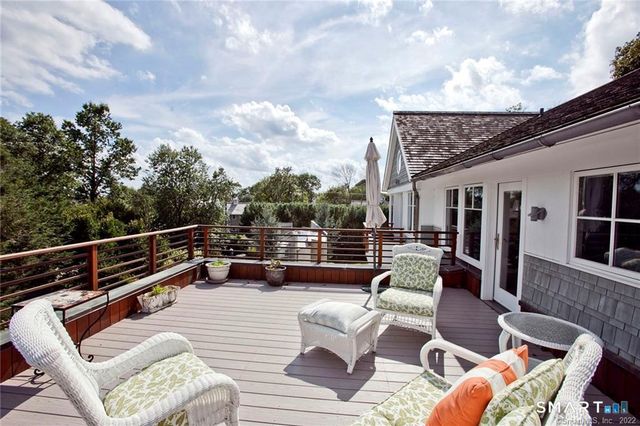 2 Bluewater Hill South, Westport, CT 06880
