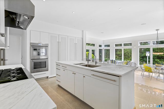2 Bluewater Hill South, Westport, CT 06880
