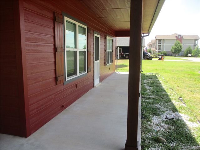 148 Mill Street, Emory, TX 75440