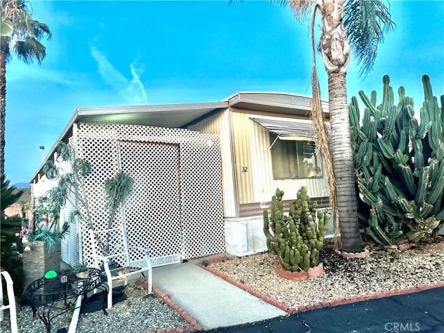 332 N LYON AVENUE 32, Hemet, CA 92543