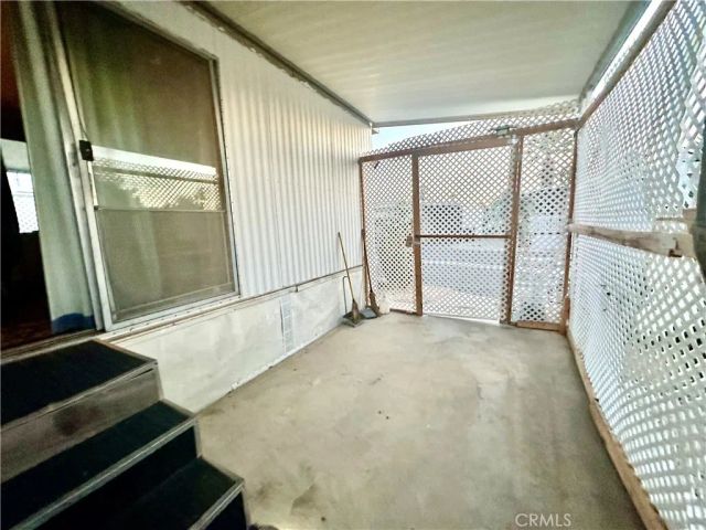 332 N LYON AVENUE 32, Hemet, CA 92543