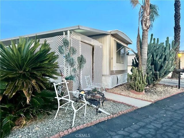 332 N LYON AVENUE 32, Hemet, CA 92543