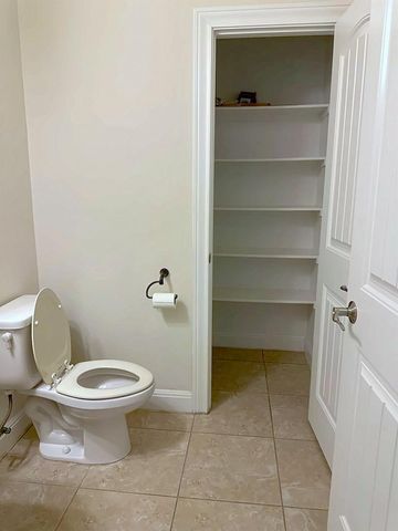 4237 Privacy Hedge ST, Leander, TX 78641