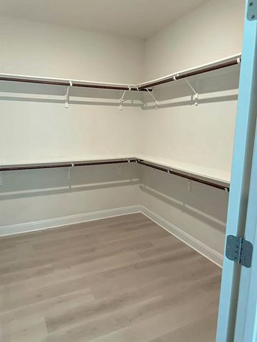 4237 Privacy Hedge ST, Leander, TX 78641