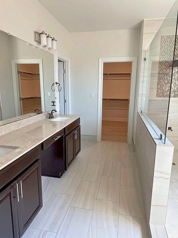 4237 Privacy Hedge ST, Leander, TX 78641