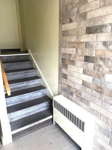 39 Carey Ave 7, Watertown, MA 02472