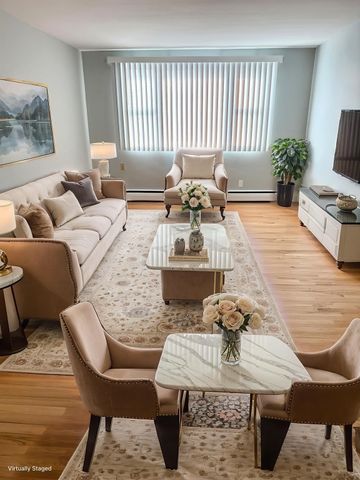 39 Carey Ave 7, Watertown, MA 02472