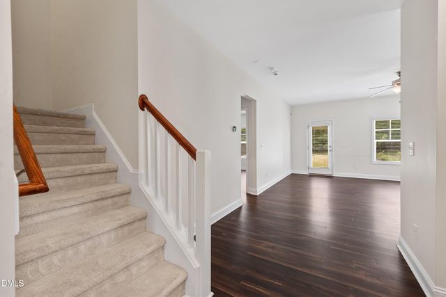 3433 Grosbeak Way, Raleigh, NC 27616