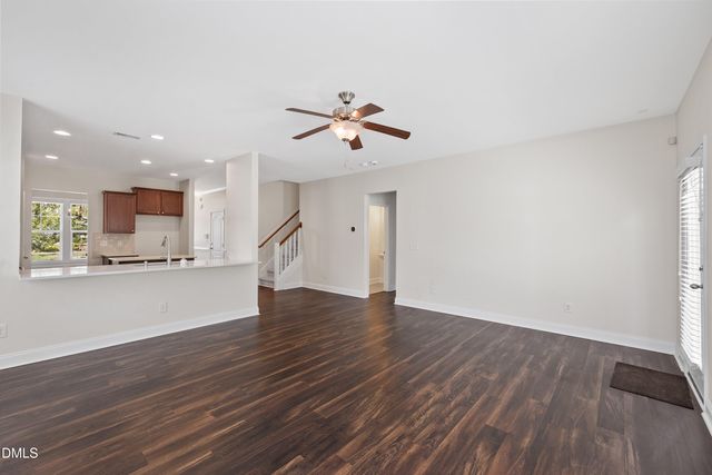 3433 Grosbeak Way, Raleigh, NC 27616