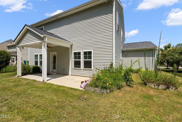 3433 Grosbeak Way, Raleigh, NC 27616