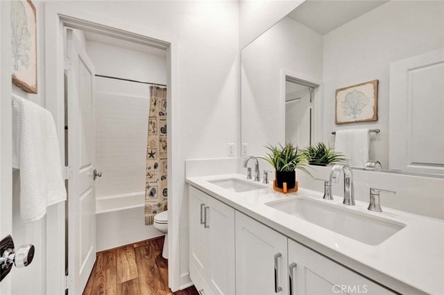 1070 N Anaheim Boulevard 1, Anaheim, CA 92801