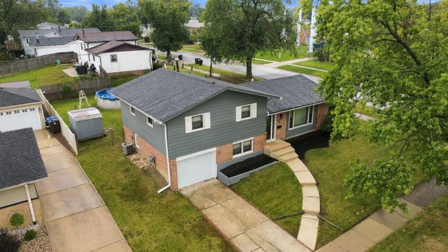 5835 Colina Avenue, Oak Forest, IL 60452