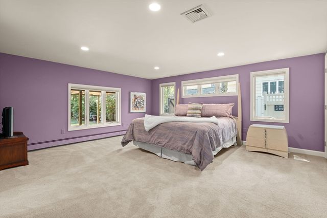 176 Paulson Rd, Newton, MA 02468