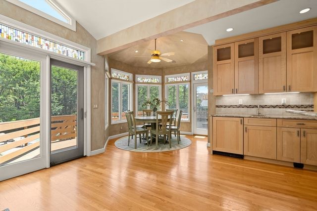 176 Paulson Rd, Newton, MA 02468