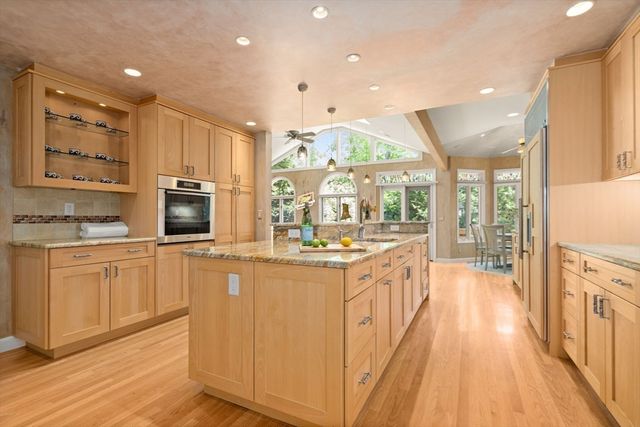 176 Paulson Rd, Newton, MA 02468