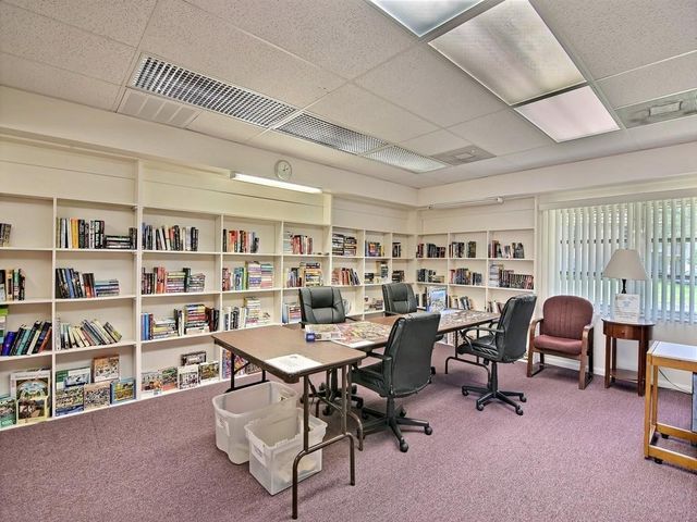 1 Vista Gardens Trail 202, Vero Beach, FL 32962