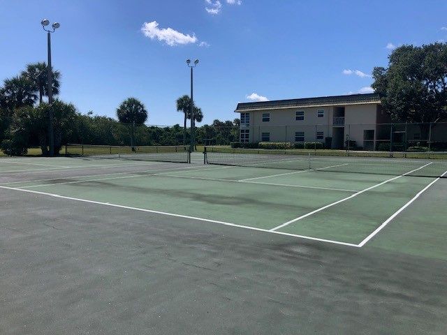 1 Vista Gardens Trail 202, Vero Beach, FL 32962