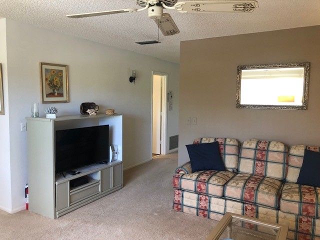 1 Vista Gardens Trail 202, Vero Beach, FL 32962