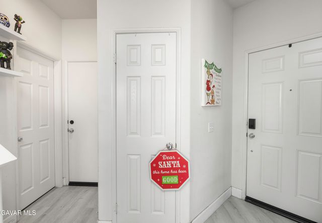 10997 Cedarhurst Way, Riverside, CA 92501