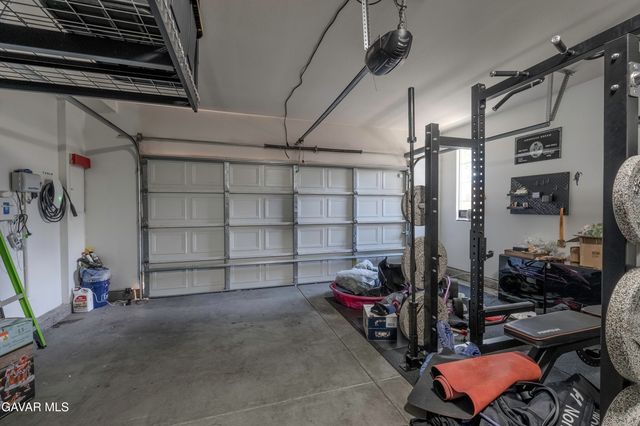 10997 Cedarhurst Way, Riverside, CA 92501