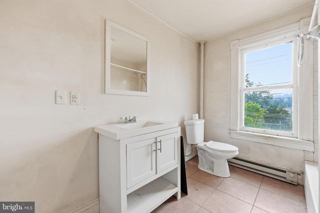 323 E POTOMAC ST, Brunswick, MD 21716