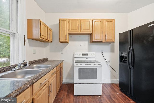 323 E POTOMAC ST, Brunswick, MD 21716