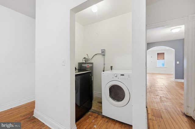 323 E POTOMAC ST, Brunswick, MD 21716