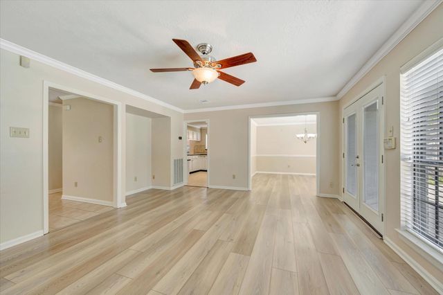 830 Island Meadow Court, Houston, TX 77062