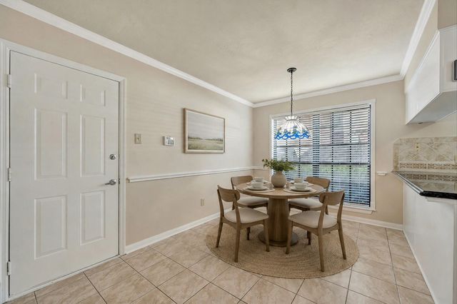 830 Island Meadow Court, Houston, TX 77062