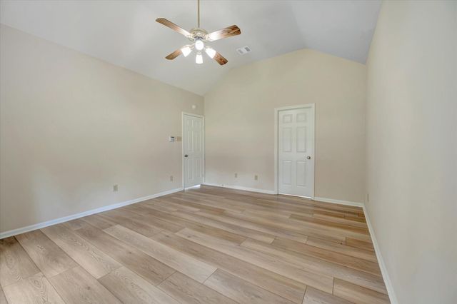 830 Island Meadow Court, Houston, TX 77062