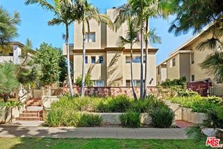 1043 11th Street 3, Santa Monica, CA 90403