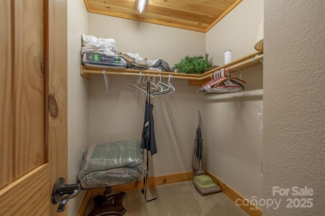 1143 Grandview Peaks Drive, Nebo, NC 28761