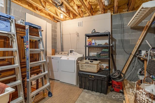 1143 Grandview Peaks Drive, Nebo, NC 28761