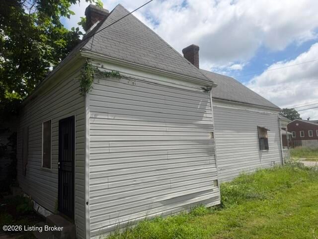 666 S 24th St, Louisville, KY 40211