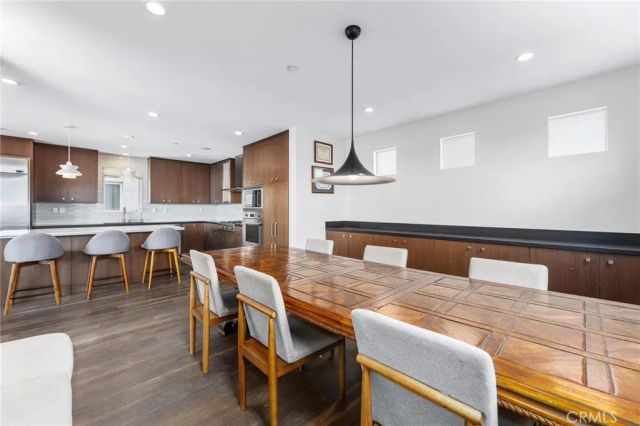 726 Loma Drive, Hermosa Beach, CA 90254