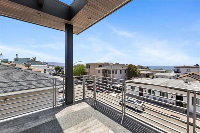 726 Loma Drive, Hermosa Beach, CA 90254