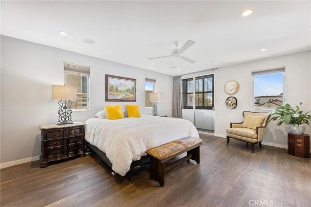 726 Loma Drive, Hermosa Beach, CA 90254